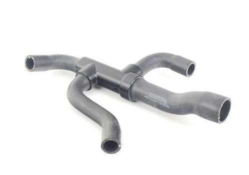 Boxster 986 00>> Water Hose to Water Pump